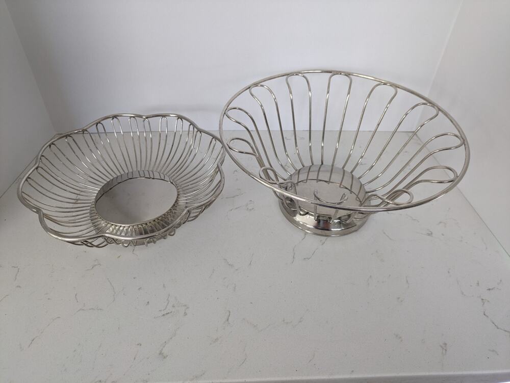 Set Of Two Silver Plated Baskets. International Silver Company Traditional
